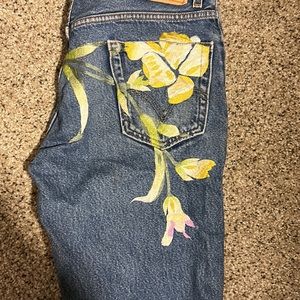 Levi’s 505 The Falls Embroidered Jeans- Unique